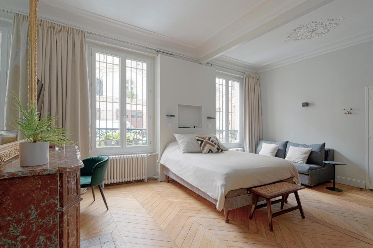 Studio Quartier Champs Elysees 2 Free Netflix Párizs Kültér fotó